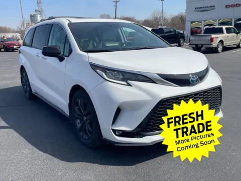 More photos of 2022 Toyota Sienna XSE 7-Passenger at Mike Molstead Chevrolet, GMC, IA