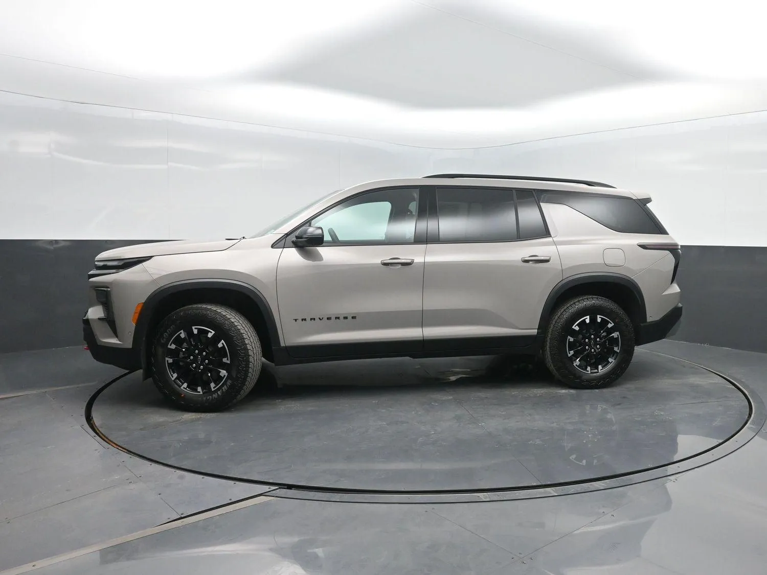 Gray 2026 Chevrolet Traverse AWD Z71 for sale in Charles City, IA