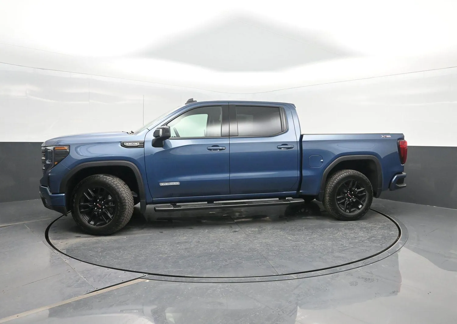 Blue 2026 GMC Sierra 1500 Elevation for sale in Charles City, IA