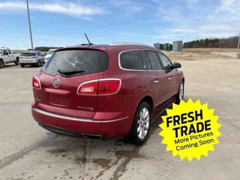More photos of 2014 Buick Enclave Premium at Mike Molstead Chevrolet, GMC, IA
