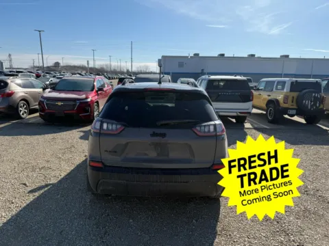 More photos of 2023 Jeep Cherokee Altitude Lux at Mike Molstead Chevrolet, GMC, IA