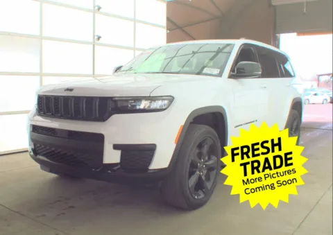 White 2023 Jeep Grand Cherokee L Altitude for sale in Charles City, IA
