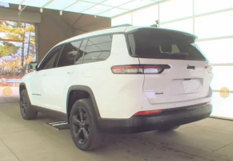 More photos of 2023 Jeep Grand Cherokee L Altitude at Mike Molstead Chevrolet, GMC, IA