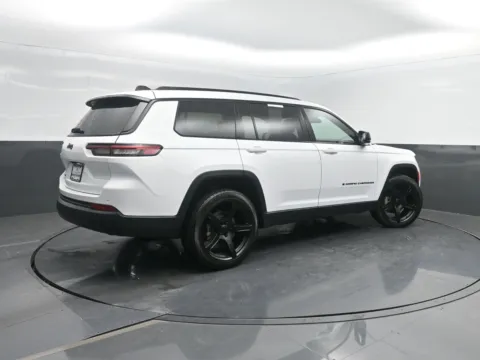 Photos of 2023 Jeep Grand Cherokee L Altitude for sale in Charles City, IA at Mike Molstead Chevrolet, GMC