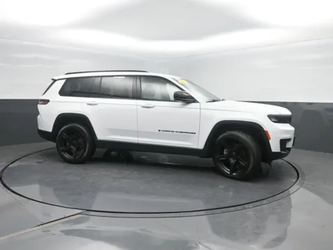 Another view of 2023 Jeep Grand Cherokee L Altitude for sale in Charles City, IA at Mike Molstead Chevrolet, GMC