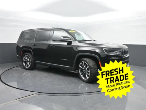 More photos of 2022 Jeep Wagoneer Series III at Mike Molstead Chevrolet, GMC, IA