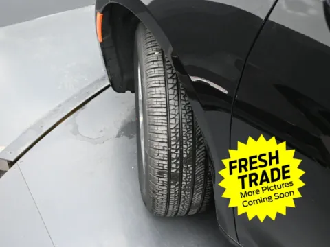 More photos of 2025 Chrysler Pacifica Select at Mike Molstead Chevrolet, GMC, IA