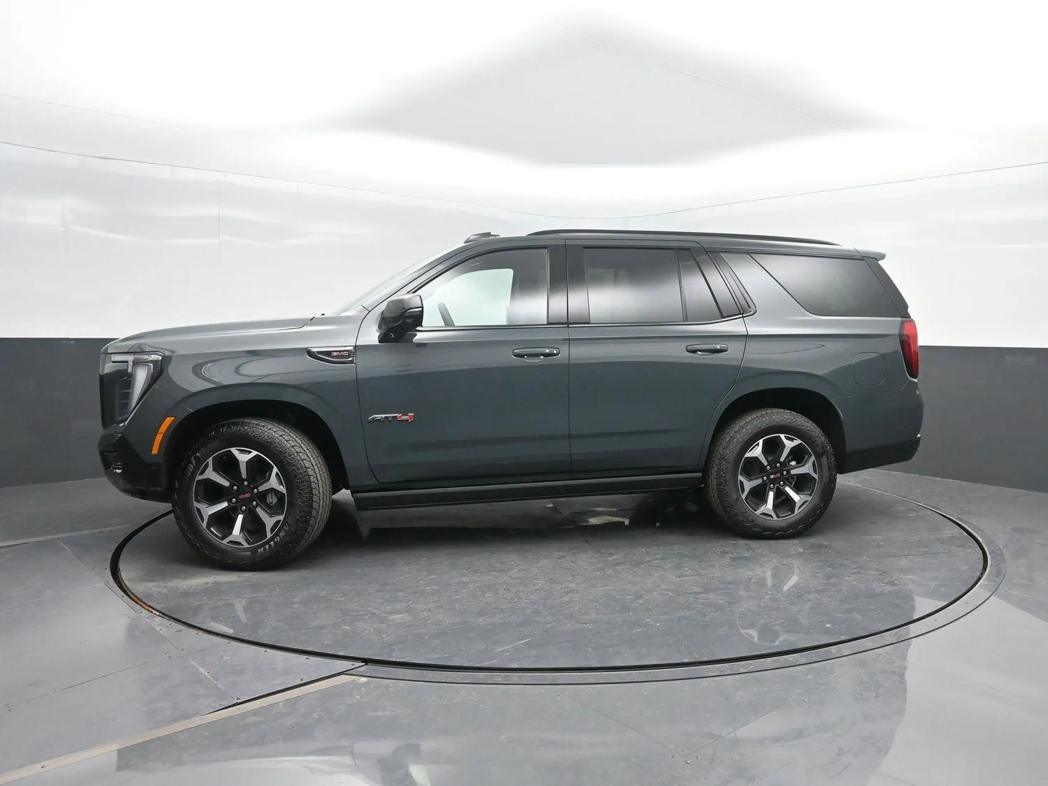 2026 GMC Yukon AT4 for sale in Charles City, IA