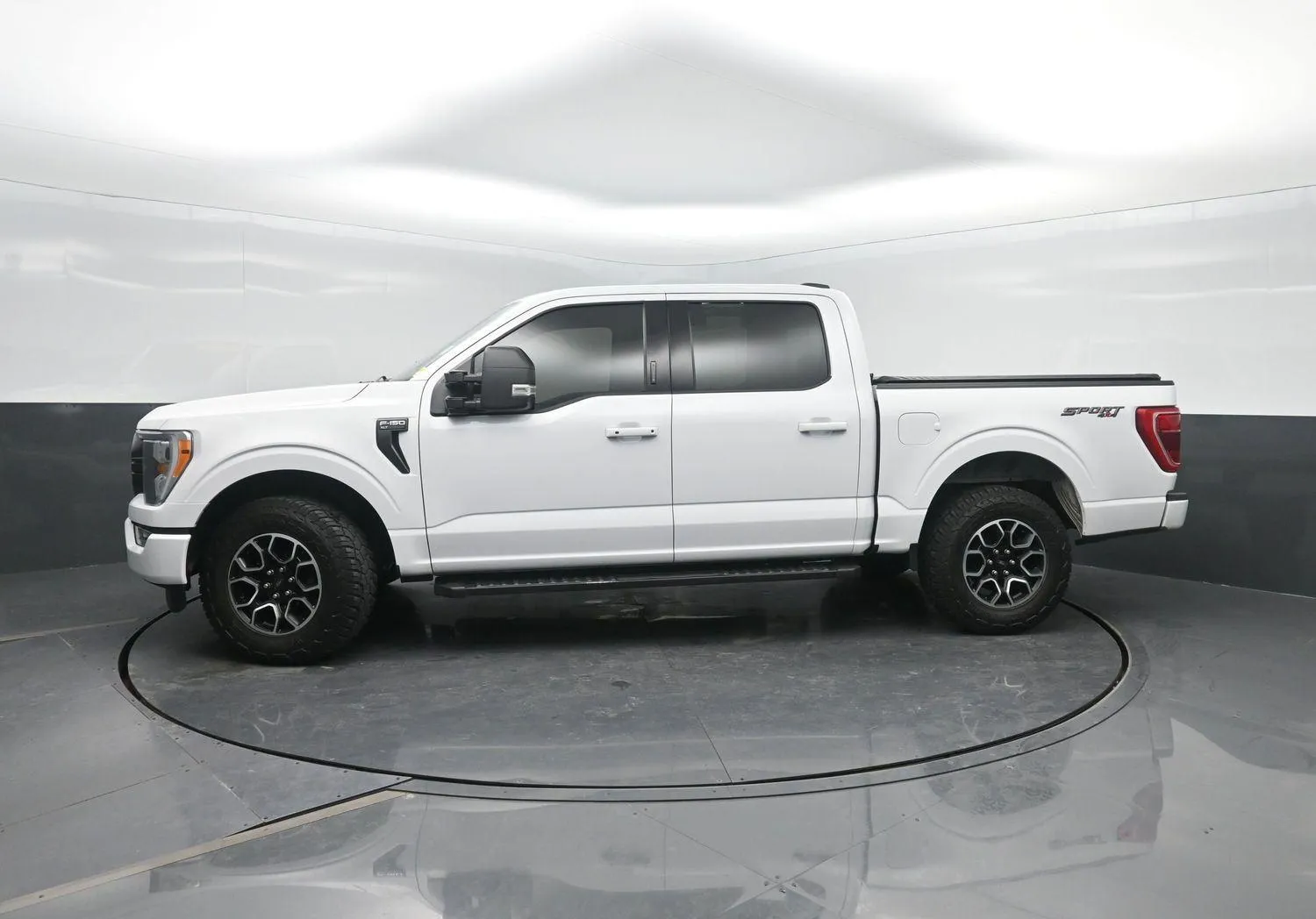 White 2021 Ford F-150 XLT for sale in Charles City, IA