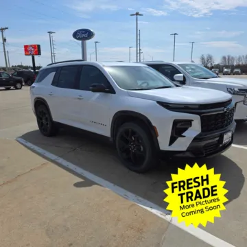 White 2024 Chevrolet Traverse AWD RS for sale in Charles City, IA