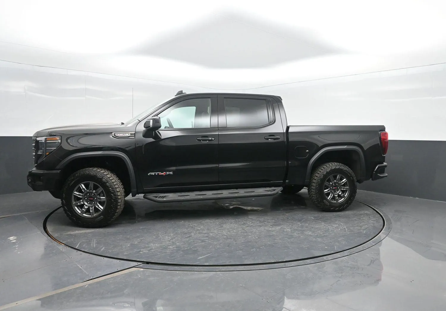 Black 2026 GMC Sierra 1500 AT4X for sale in Charles City, IA