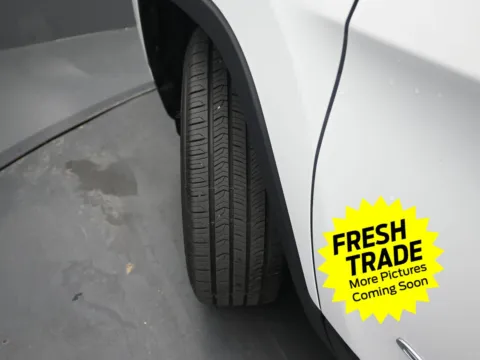 More photos of 2022 Jeep Cherokee Latitude Lux at Mike Molstead Chevrolet, GMC, IA