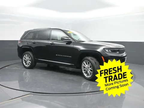 More photos of 2022 Jeep Grand Cherokee Summit at Mike Molstead Chevrolet, GMC, IA