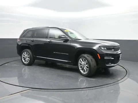 More photos of 2022 Jeep Grand Cherokee Summit at Mike Molstead Chevrolet, GMC, IA
