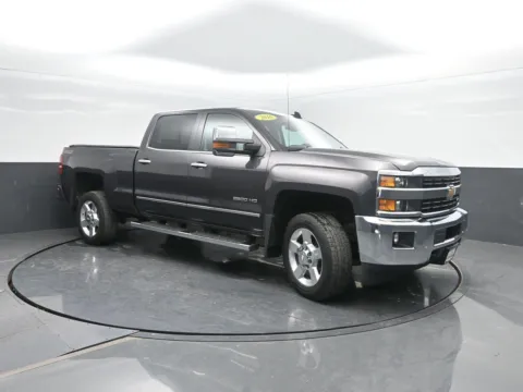 More photos of 2016 Chevrolet Silverado 2500 HD LTZ at Mike Molstead Chevrolet, GMC, IA