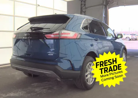 More photos of 2024 Ford Edge SEL at Mike Molstead Chevrolet, GMC, IA