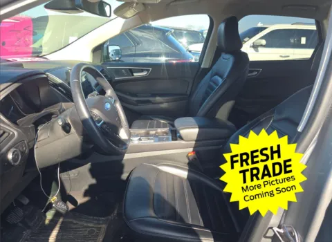 More photos of 2023 Ford Edge SEL at Mike Molstead Chevrolet, GMC, IA