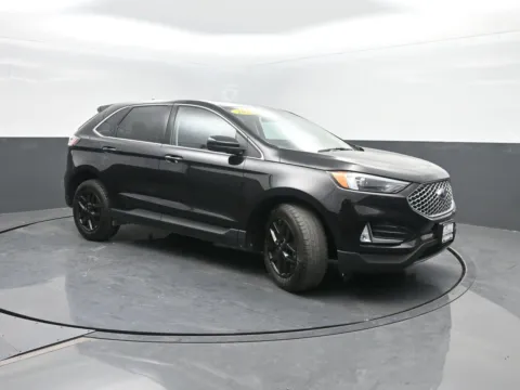More photos of 2024 Ford Edge SEL at Mike Molstead Chevrolet, GMC, IA