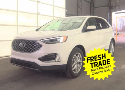 White 2024 Ford Edge SEL for sale in Charles City, IA