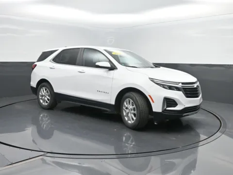 More photos of 2023 Chevrolet Equinox LT at Mike Molstead Chevrolet, GMC, IA