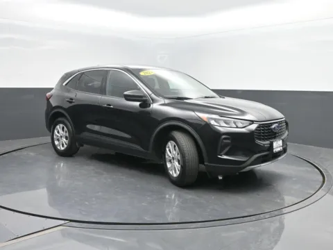 More photos of 2024 Ford Escape Active at Mike Molstead Chevrolet, GMC, IA