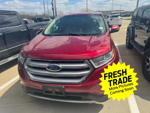 More photos of 2017 Ford Edge SEL at Mike Molstead Chevrolet, GMC, IA