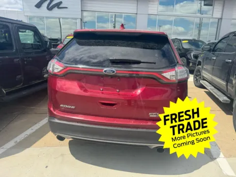 More photos of 2017 Ford Edge SEL at Mike Molstead Chevrolet, GMC, IA