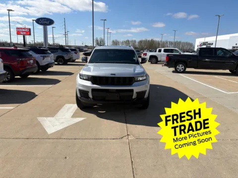 More photos of 2024 Jeep Grand Cherokee L Altitude at Mike Molstead Chevrolet, GMC, IA