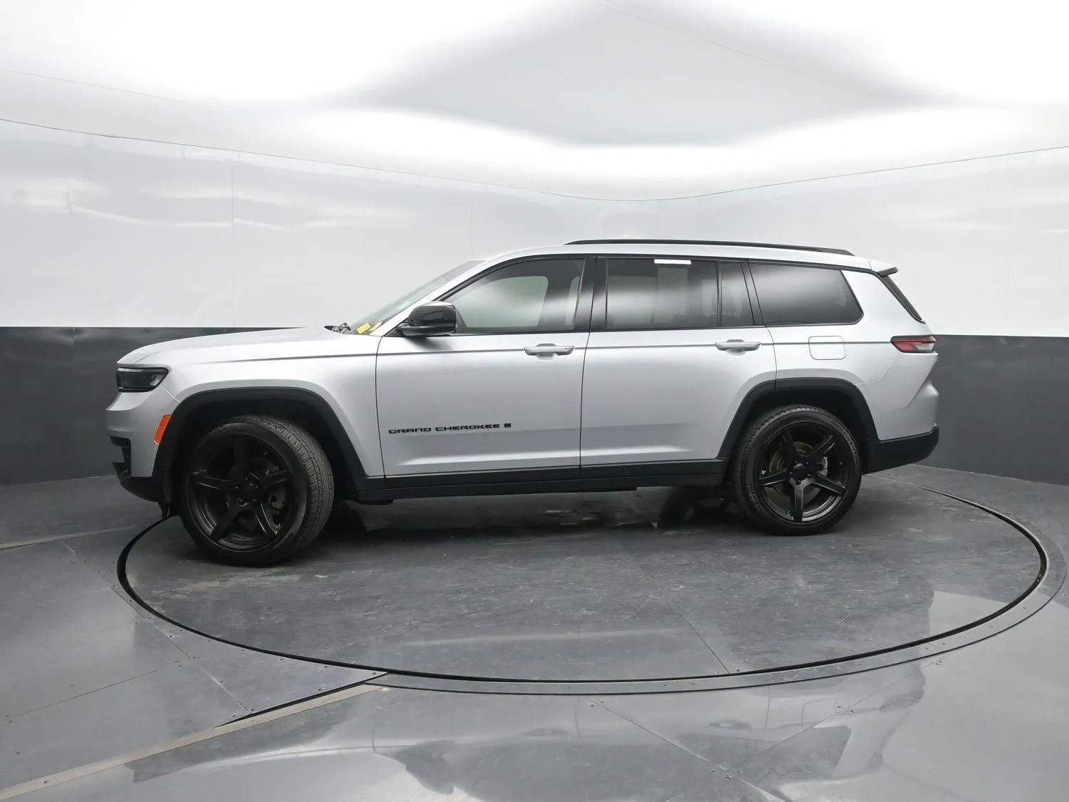 2024 Jeep Grand Cherokee L Altitude for sale in Charles City, IA