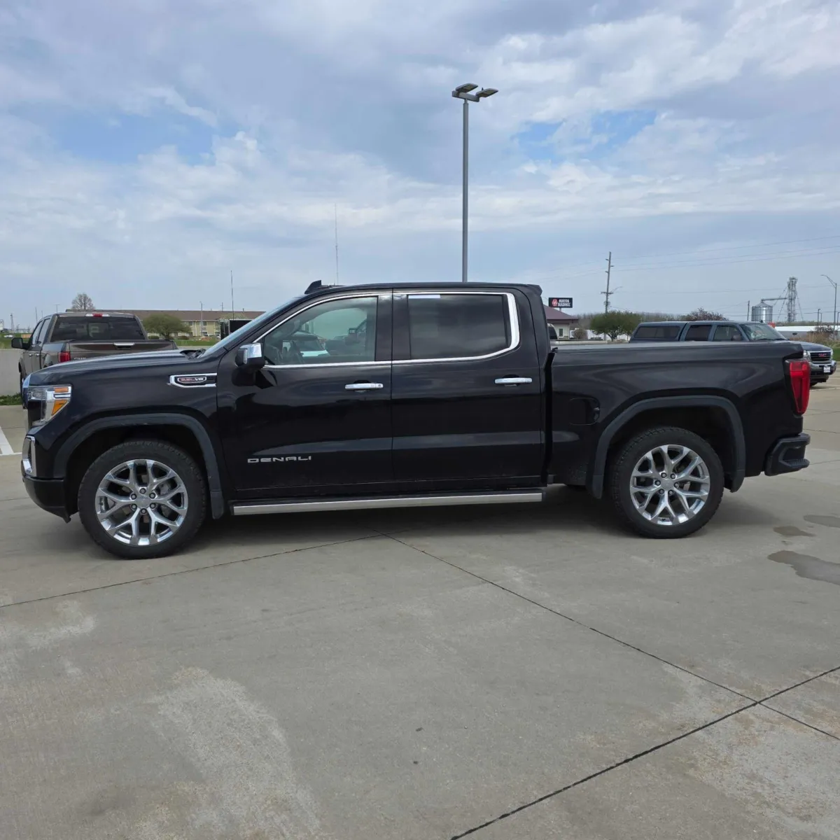 Black 2020 GMC Sierra 1500 Denali for sale in Charles City, IA