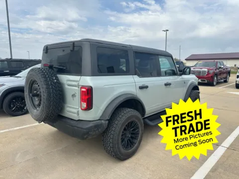 More photos of 2023 Ford Bronco Black Diamond at Mike Molstead Chevrolet, GMC, IA