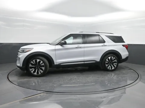 White 2025 Ford Explorer Platinum for sale in Charles City, IA