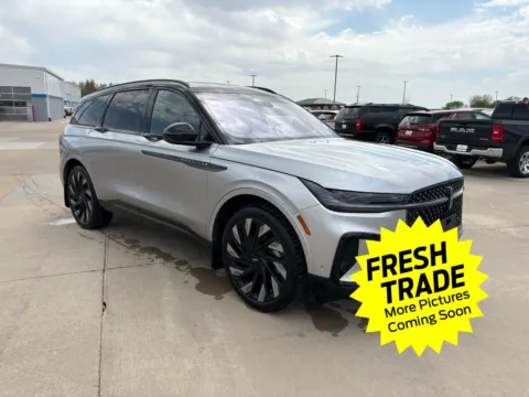More photos of 2024 Lincoln Nautilus Reserve at Mike Molstead Chevrolet, GMC, IA