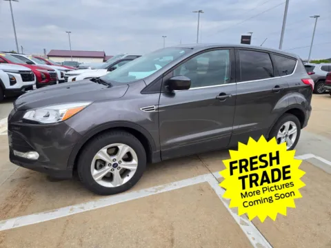 Gray 2015 Ford Escape SE for sale in Charles City, IA
