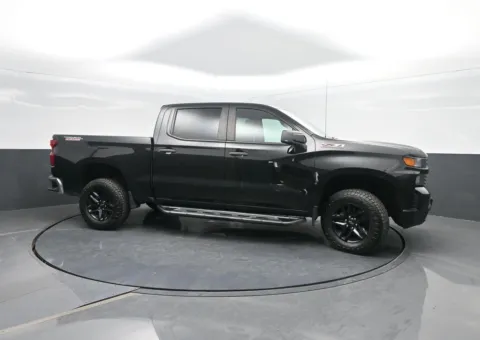 Another view of 2020 Chevrolet Silverado 1500 Custom Trail Boss for sale in Charles City, IA at Mike Molstead Chevrolet, GMC