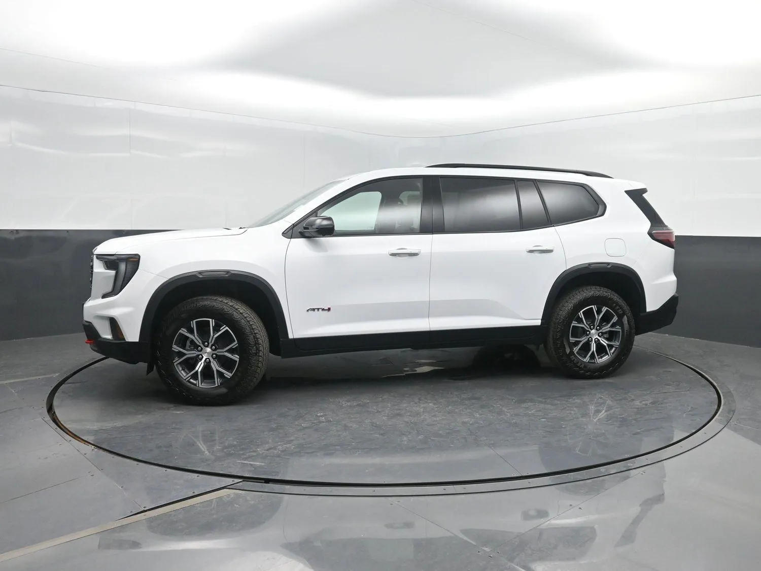 White 2026 GMC Acadia AWD AT4 for sale in Charles City, IA