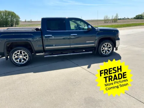 More photos of 2017 GMC Sierra 1500 SLT at Mike Molstead Chevrolet, GMC, IA