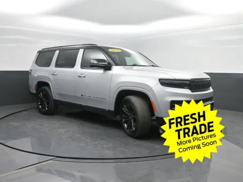 More photos of 2024 Jeep Grand Wagoneer Series III Obsidian at Mike Molstead Chevrolet, GMC, IA