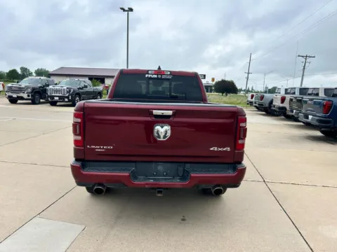 More photos of 2022 Ram 1500 Limited at Mike Molstead Chevrolet, GMC, IA