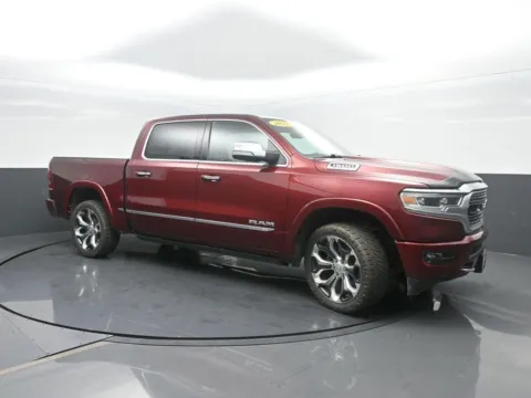 More photos of 2022 Ram 1500 Limited at Mike Molstead Chevrolet, GMC, IA
