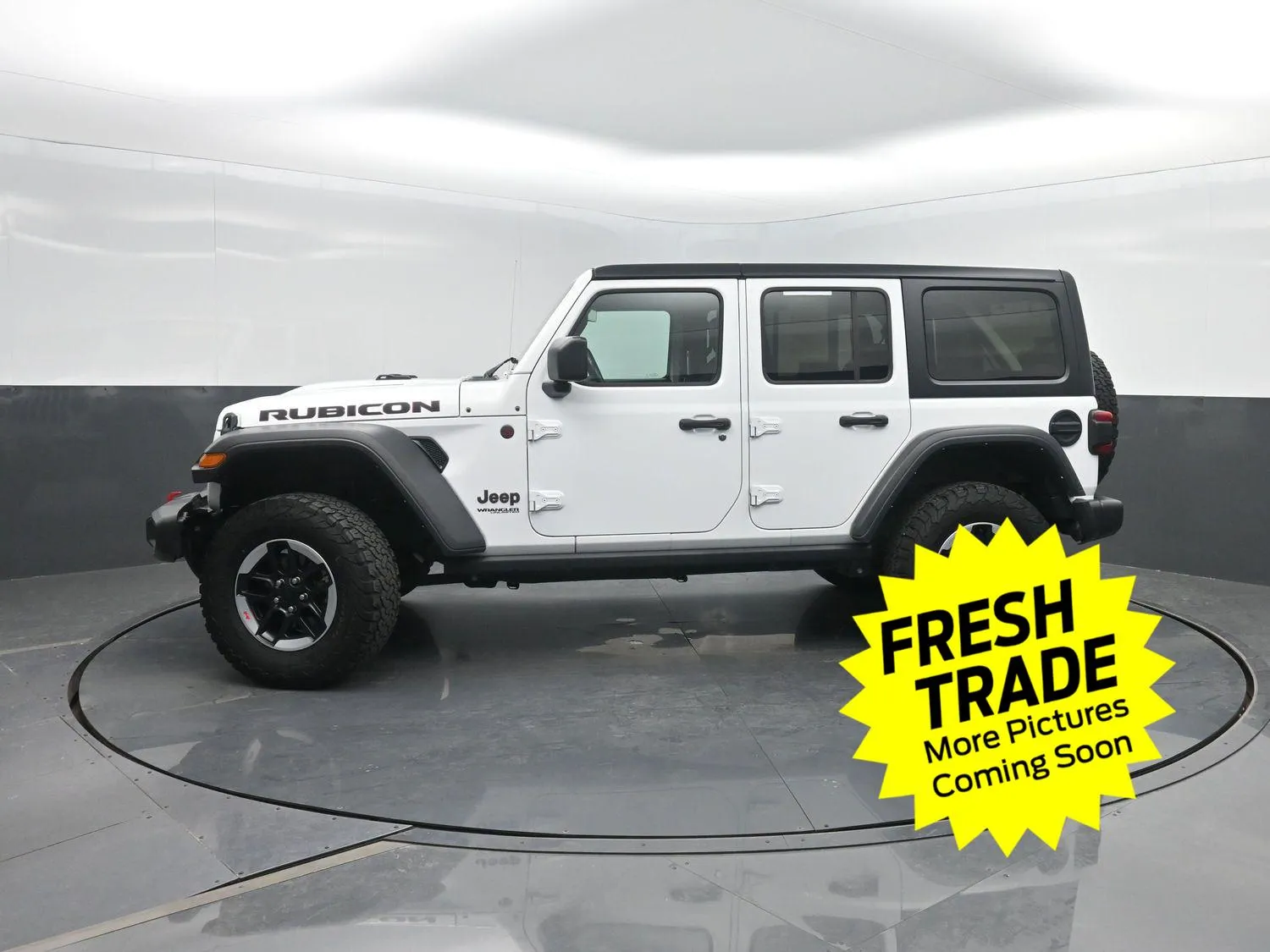 White 2022 Jeep Wrangler Unlimited Rubicon for sale in Charles City, IA
