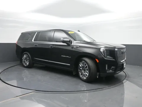 More photos of 2023 GMC Yukon XL Denali Ultimate at Mike Molstead Chevrolet, GMC, IA