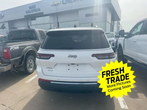 More photos of 2023 Jeep Grand Cherokee L Limited at Mike Molstead Chevrolet, GMC, IA