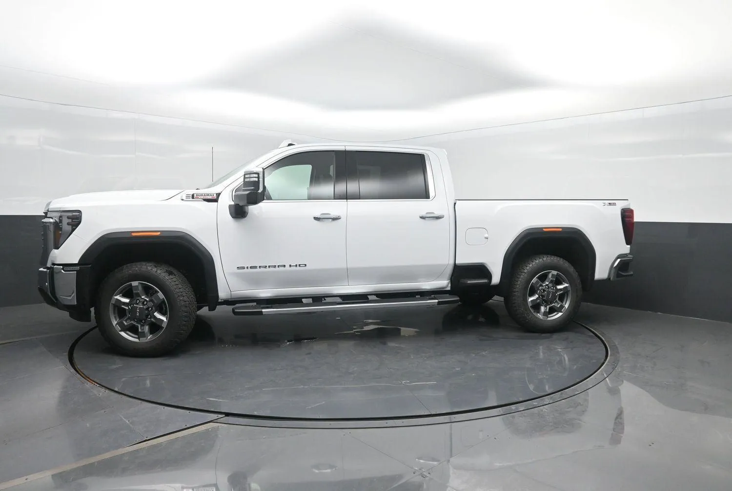 White 2026 GMC Sierra 2500HD SLT for sale in Charles City, IA