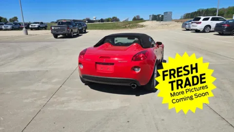 More photos of 2007 Pontiac Solstice CONVERTIBLE at Mike Molstead Chevrolet, GMC, IA