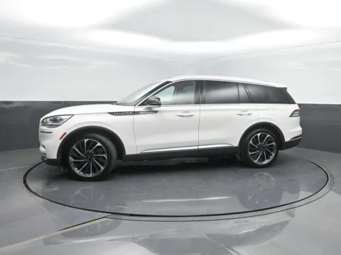 Photos of 2022 Lincoln Aviator Reserve for sale in Charles City, IA at Mike Molstead Chevrolet, GMC