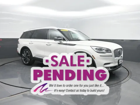 More photos of 2022 Lincoln Aviator Reserve at Mike Molstead Chevrolet, GMC, IA