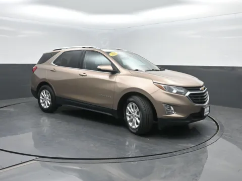 More photos of 2018 Chevrolet Equinox LT at Mike Molstead Chevrolet, GMC, IA