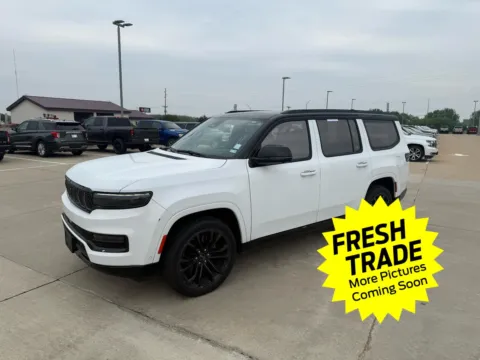 White 2024 Jeep Grand Wagoneer Series II Obsidian for sale in Charles City, IA