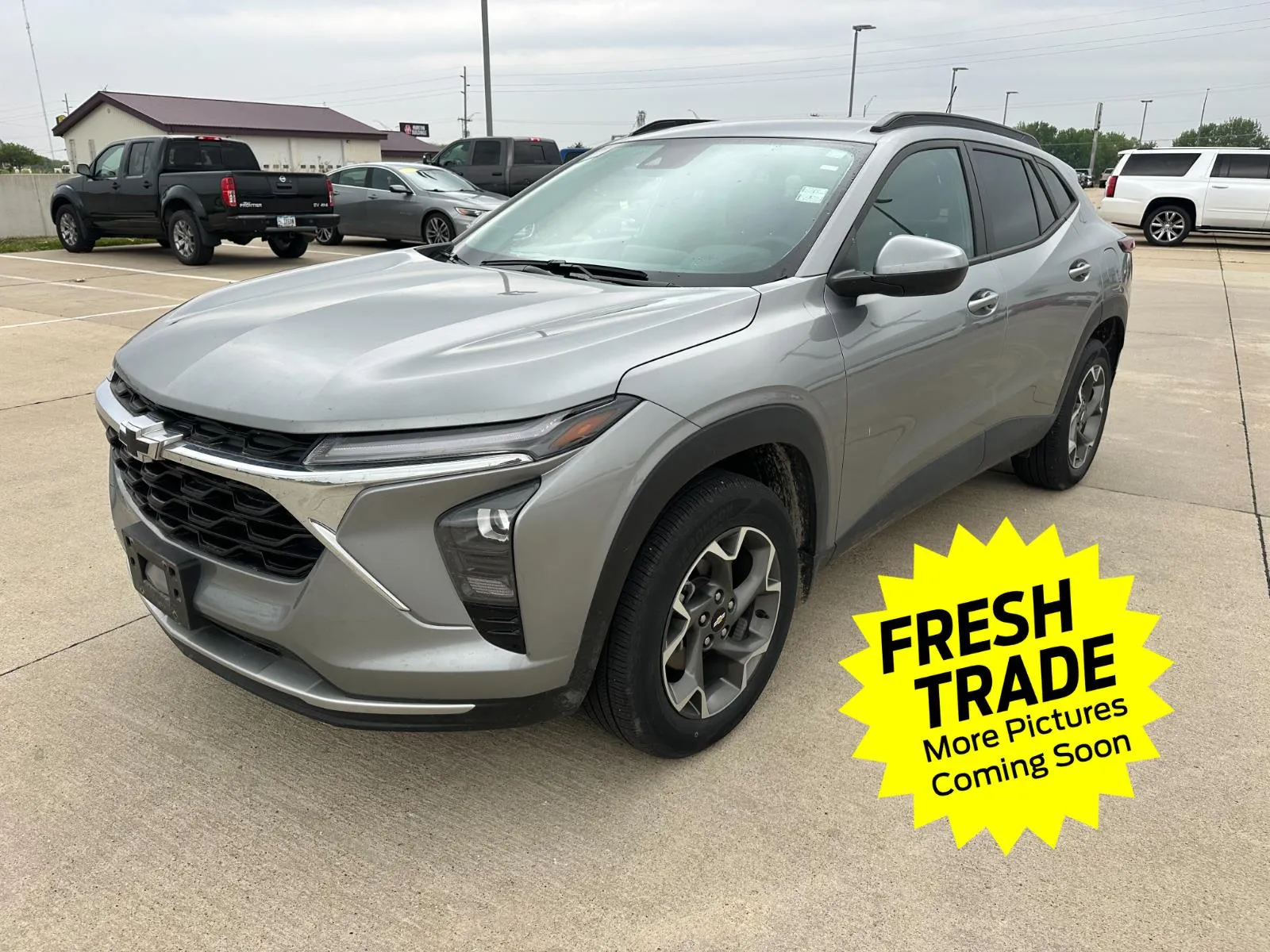 Gray 2024 Chevrolet Trax LT for sale in Charles City, IA